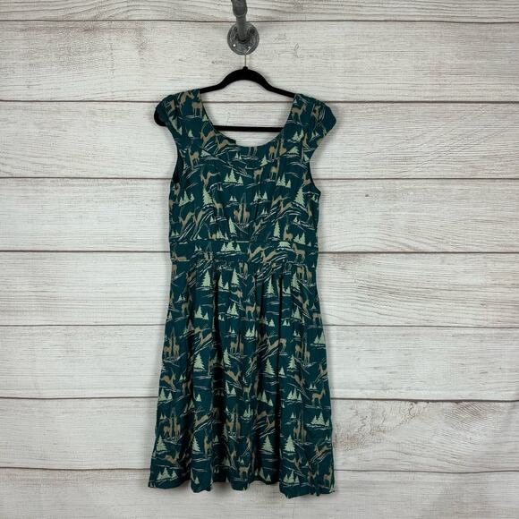 Emily and Fin Dresses & Skirts - Teal Print Fit-and-Flare Dress - Brand Unknown